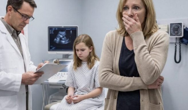 Moj muž je mislio da naša 15-godišnja kćerka pretjeruje s bolovima u stomaku i vrtoglavicom — sve dok je nisam odvela u bolnicu i otkrila istinu na koju nijedna majka nije spremna. Moj muž je mislio da naša 15-godišnja kćerka pretjeruje s bolovima u stomaku i vrtoglavicom — sve dok je nisam odvela u bolnicu i otkrila istinu na koju nijedna majka nije spremna. - featured image