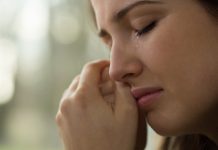 Mislila sam da sam ostala sama — ali majka mi je ostavila nešto neočekivano Mislila sam da sam ostala sama — ali majka mi je ostavila nešto neočekivano - featured image