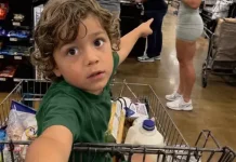 Moj sin je pokazao na ženu u supermarketu i rekao: „Mama, to je žena koja dolazi k meni kad si na poslu.“